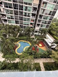 Esparina Residences (D19), Condominium #592100321